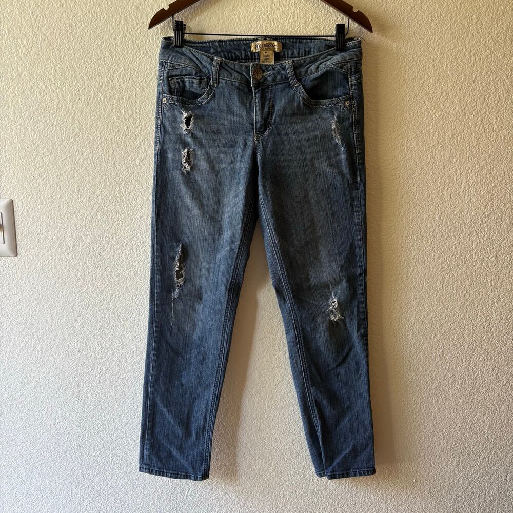 Democracy “Equality Skinny Boyfriend” Size 6